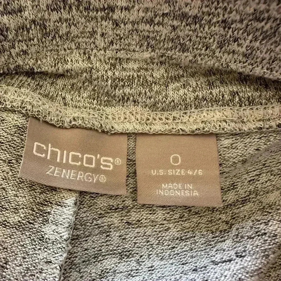 Like New Chico’s Straight Leg Silver Grey Pants - Picture 4 of 5